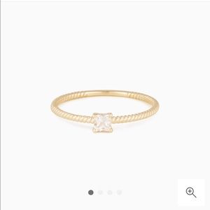 Mejuri 14k Solid Gold Topaz Twist Ring (5)